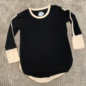 Black / cream blouse